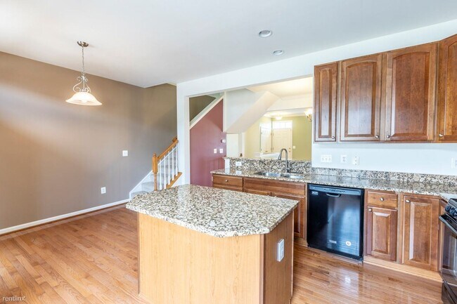 Building Photo - 3 br, 2 bath House - 2042 Lockwood Drive