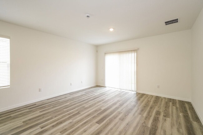 Building Photo - 10583 Gentle Rain Dr