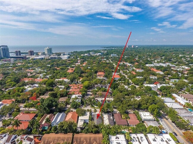 Building Photo - 3155 Jackson Ave