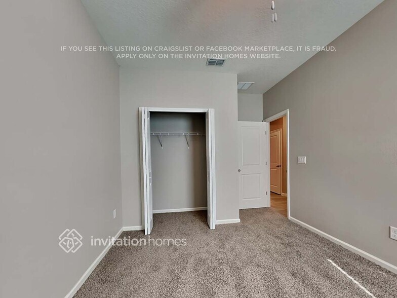 Building Photo - 9822 Lemon Grass Ln