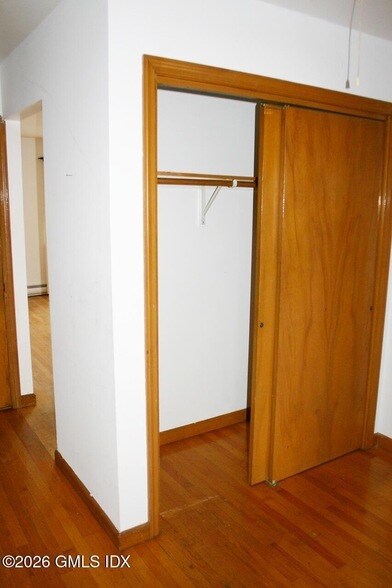 Building Photo - 16 Harold Ave