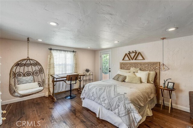 Building Photo - 9 El Camino Real