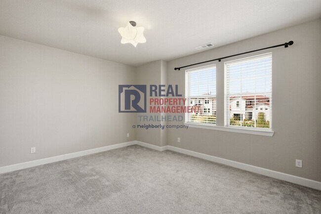 Building Photo - 1617 Purple Thistle Ln