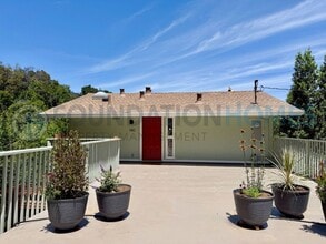 Building Photo - Mountain View Retreat in the Heart of Fairfax- 3BD/1BA Home with Expansive Deck- FOUNDATION
