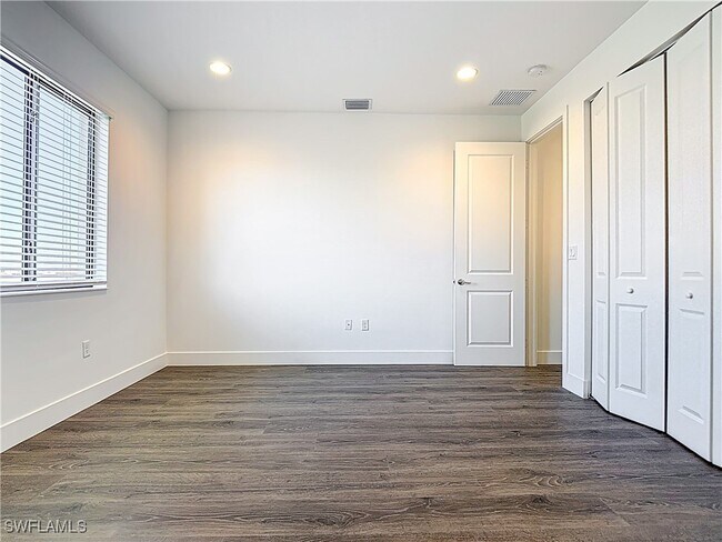 Building Photo - 5020 Gambero Wy