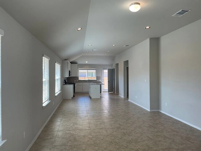 Building Photo - 203 Living Reef Dr