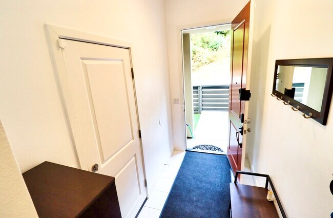 Building Photo - 1110 Makena Way