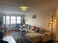 Building Photo - 102-30 66th Rd