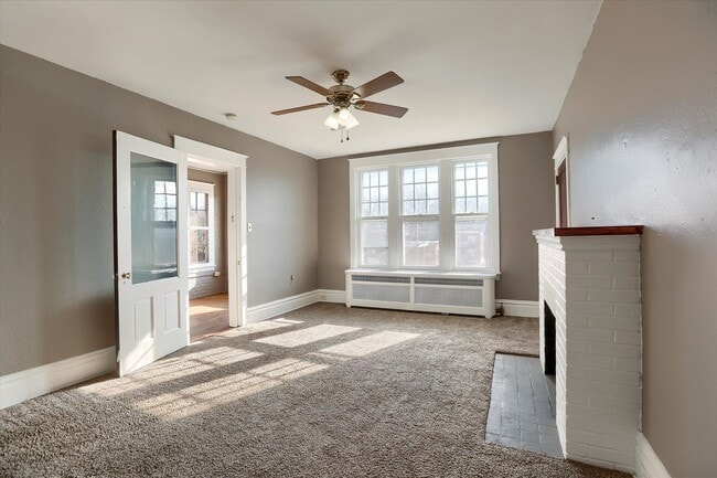 Building Photo - 2038 Market