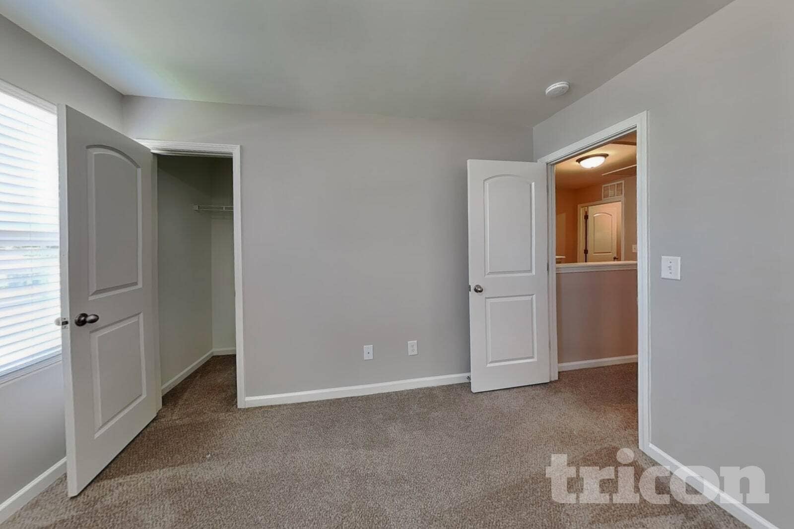 Building Photo - 135 Coddington Ln