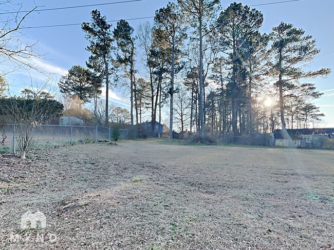 Building Photo - 1191 Timbercrest Dr