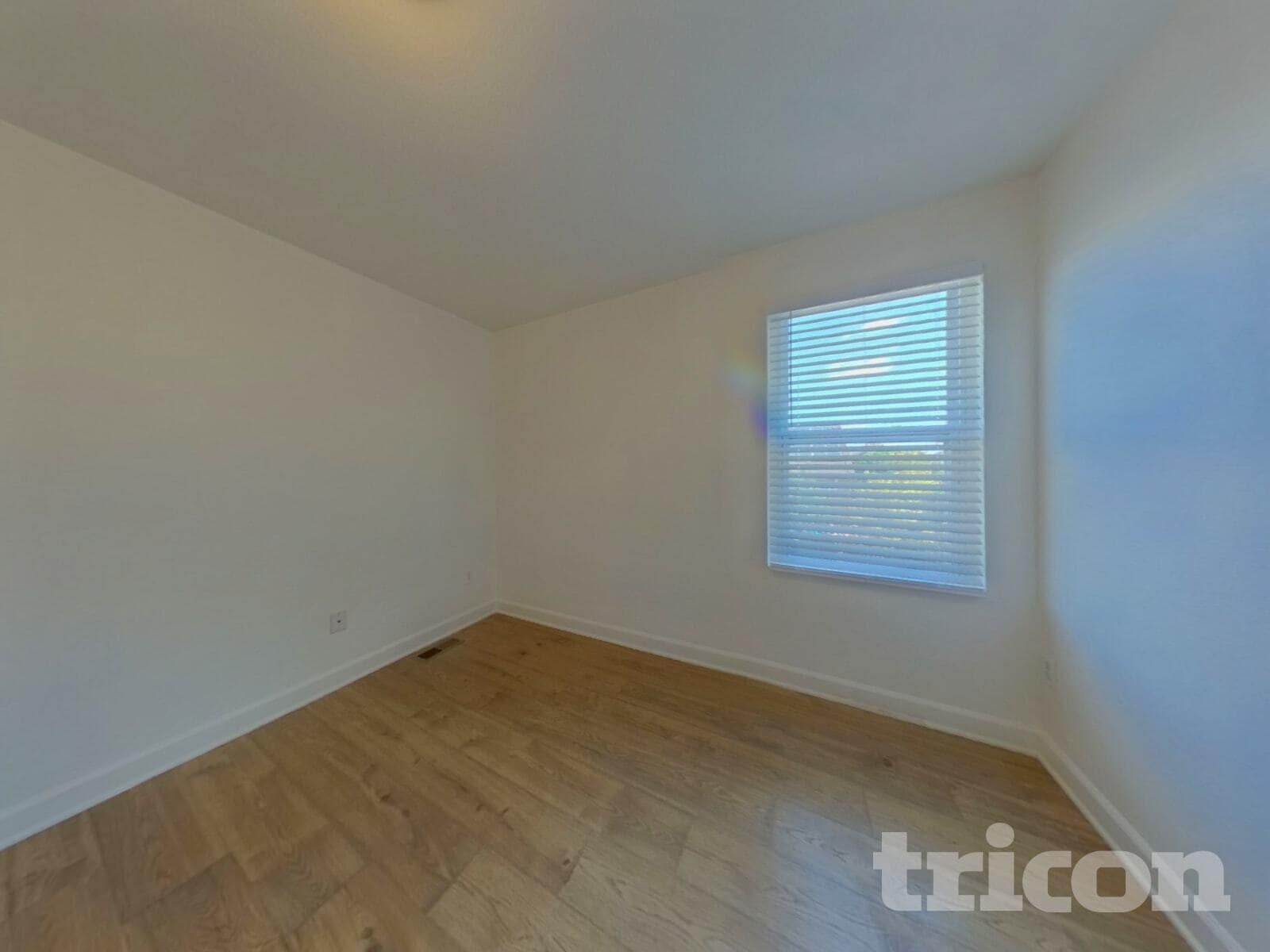 Building Photo - 13058 Monaco Way