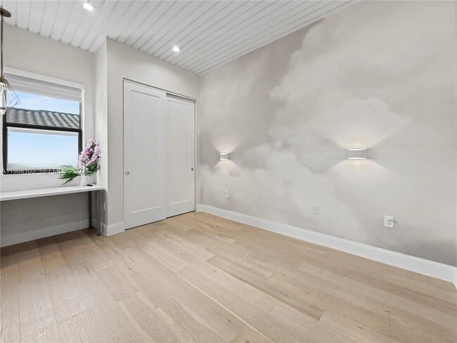 Building Photo - 8222 NW 51st Terrace