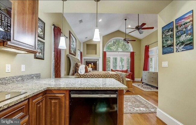 Building Photo - 13731 Canal Vista Ct