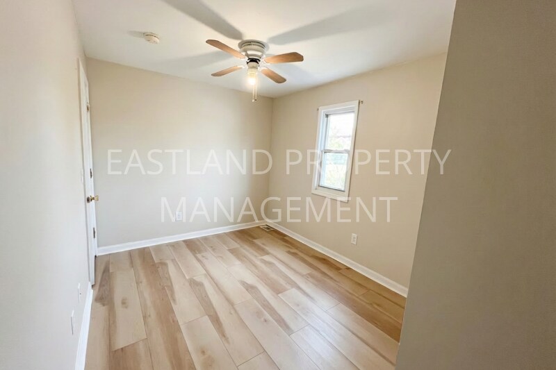 Building Photo - 1966 Burr St