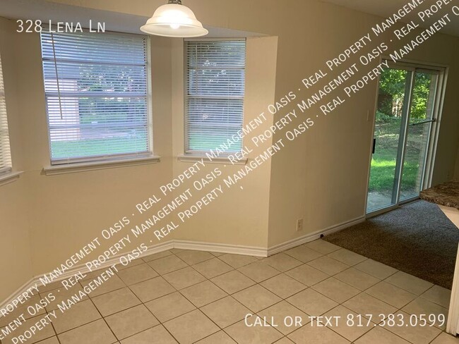 Building Photo - 328 Lena Ln