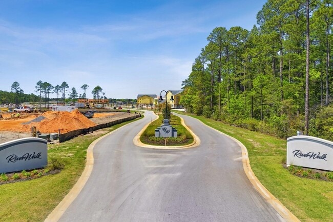 Building Photo - 610 Riverwalk Cir