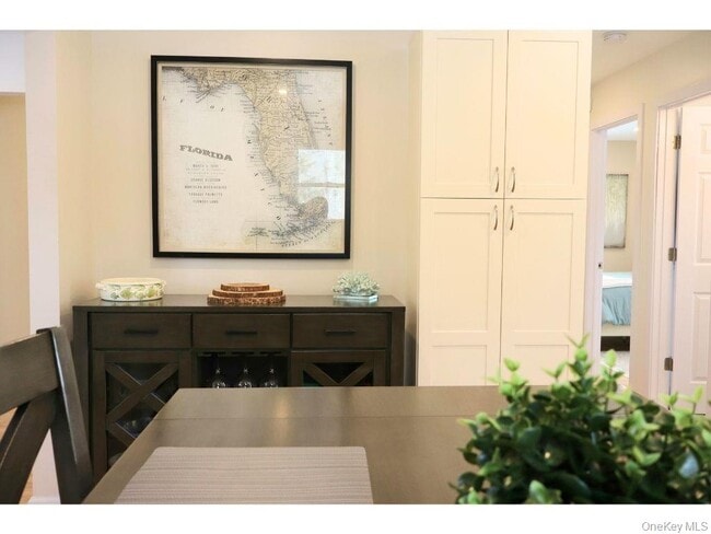 Building Photo - 38 Woodridge Rd