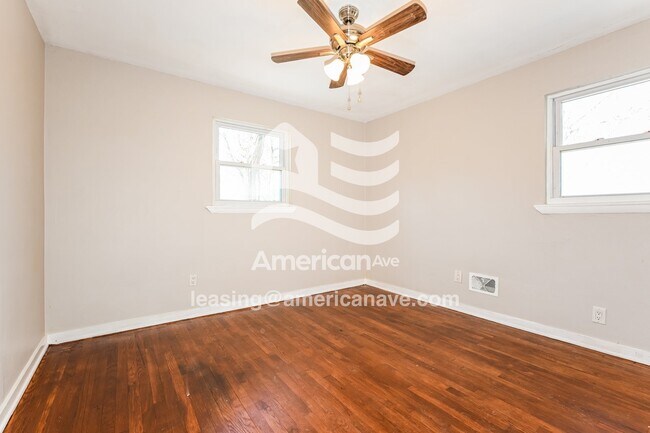 Building Photo - 1727 Wesley St