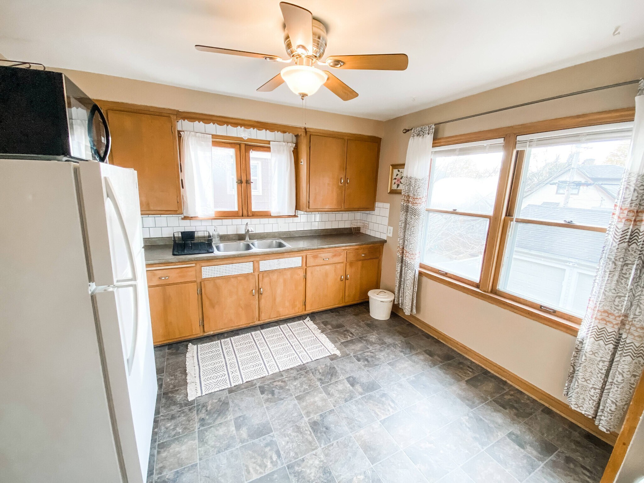 Building Photo - 2645 N 69th St