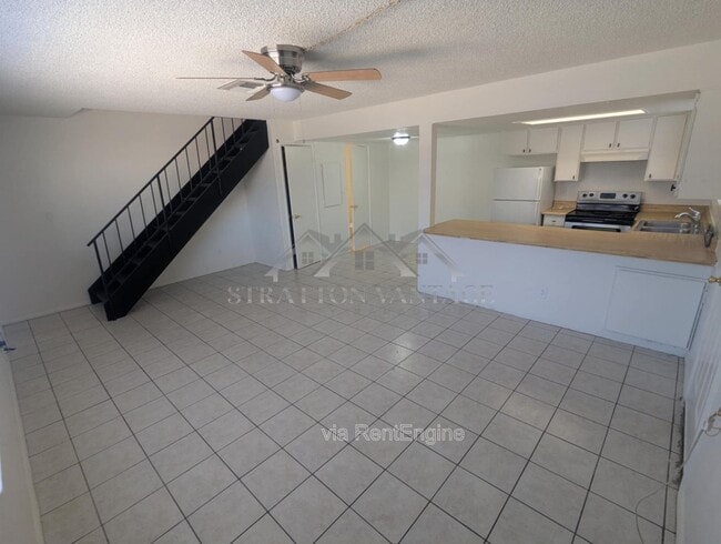 Building Photo - 545 W 16th Ave