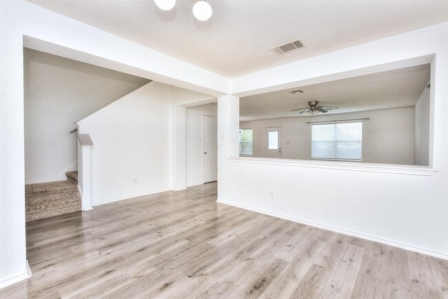 Building Photo - 233 Brandons Way