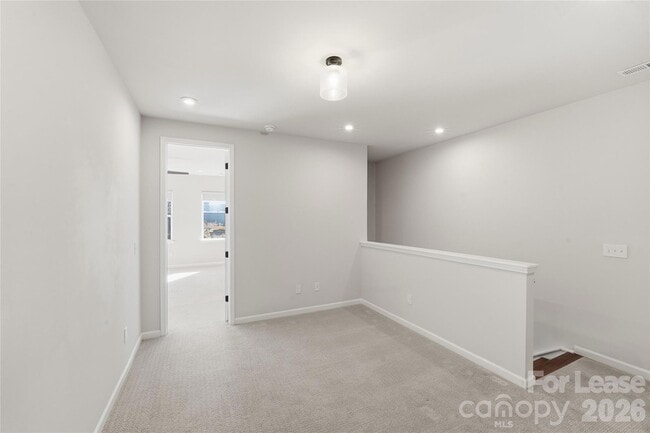 Building Photo - 423 Vinroot Aly