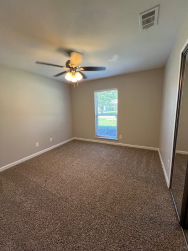 Building Photo - 6532 Ute Ct