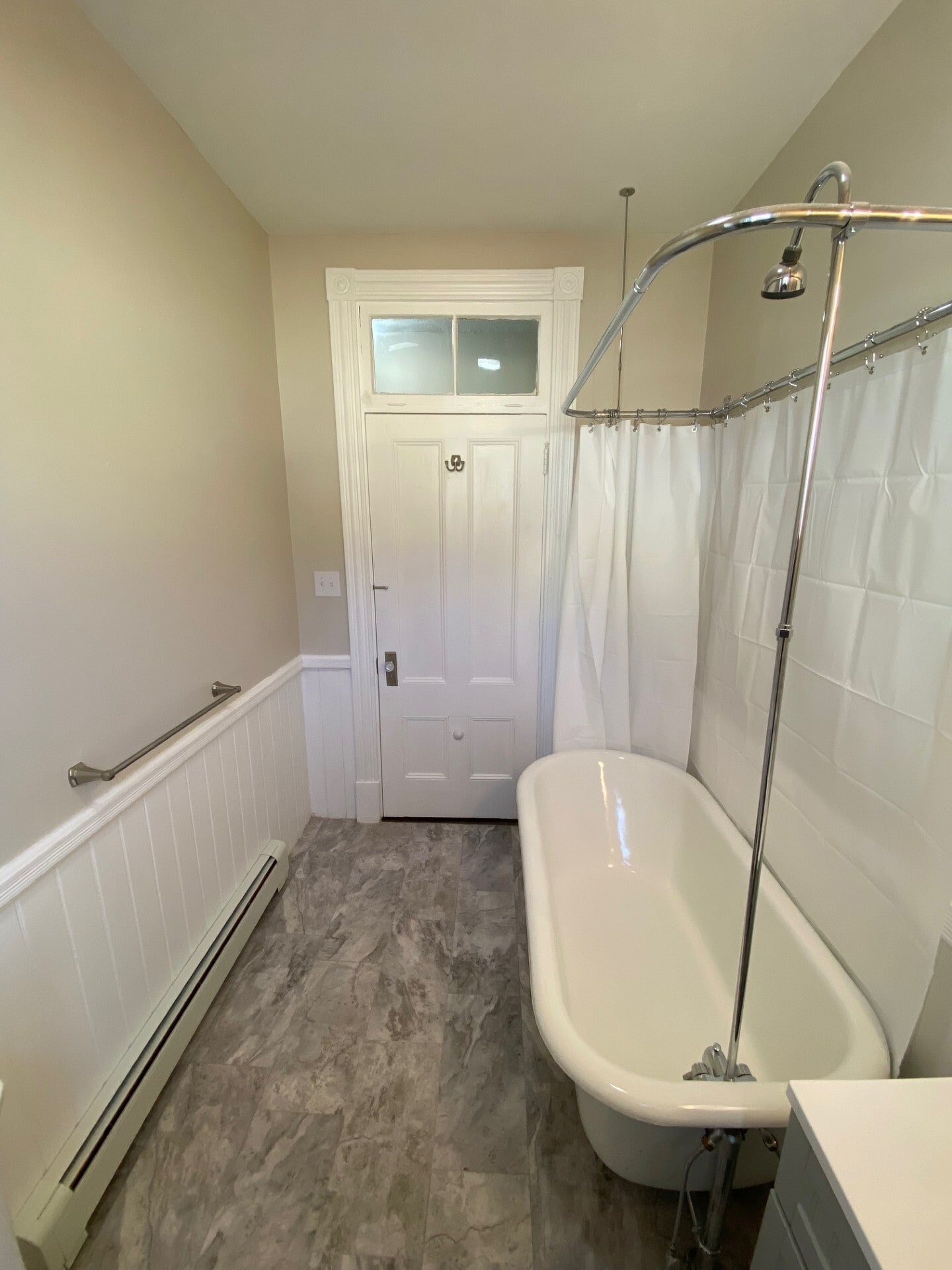 Building Photo - 19 Whitman Ave