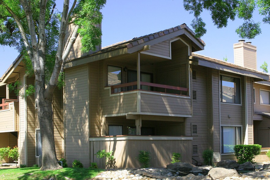 Willow Creek 540 E Nees Ave Fresno CA 93720 Apartment Finder