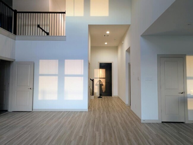 Building Photo - 6219 Pelican Ridge Wy
