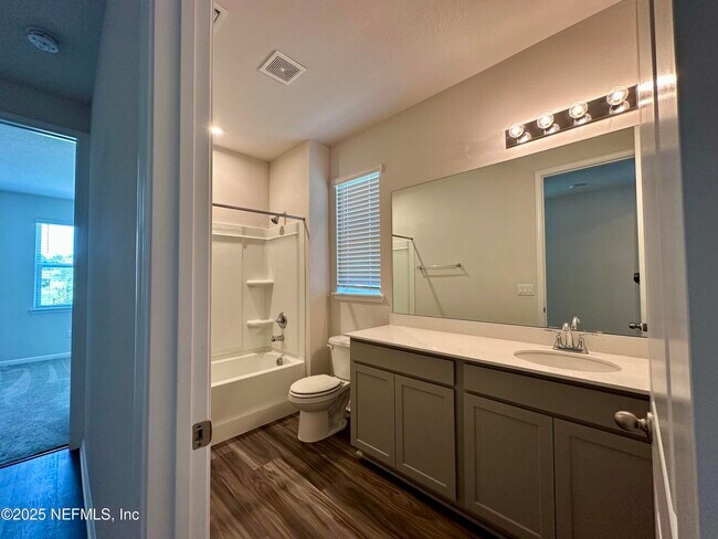 Building Photo - 75310 White Rabbit Ave