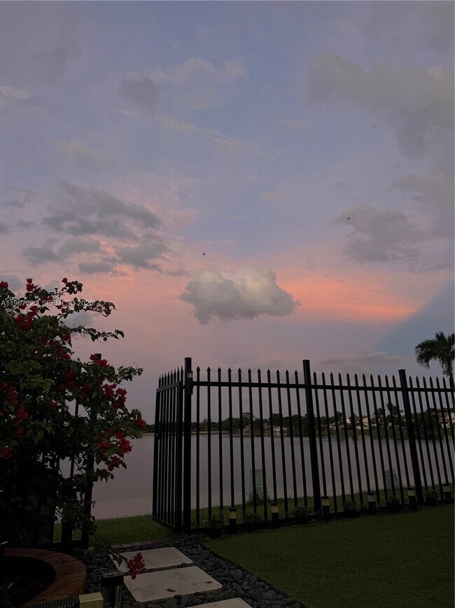 Building Photo - 19217 NW 64th Ct