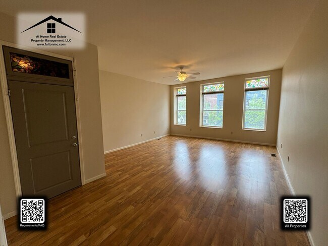 Building Photo - 532 Court Street