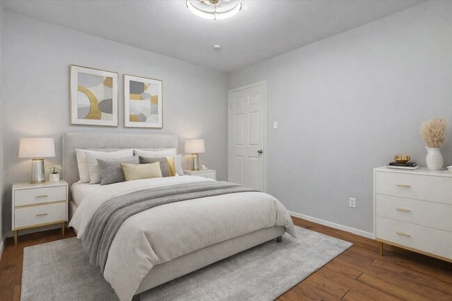 Building Photo - 5734 Arthington Ave