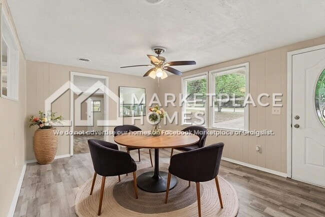 Building Photo - 3834 Maggie Dr SE