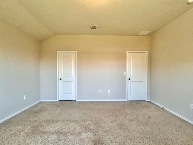 Building Photo - 14104 Macquarie Dr