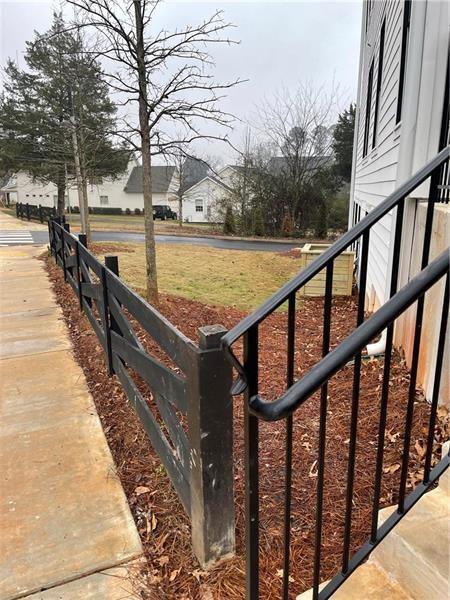 Building Photo - 101 Pearl St