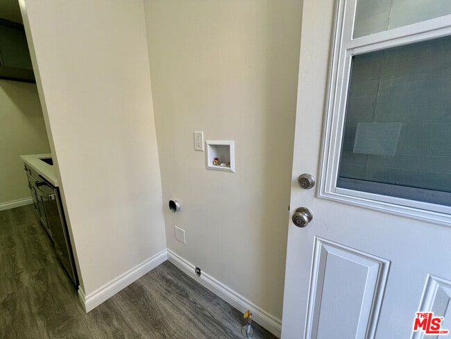 Building Photo - 4265 Garthwaite Ave