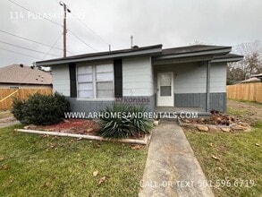Building Photo - 114 Pulaski Dr