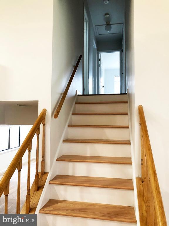 Building Photo - 15153 Woodsman Ln