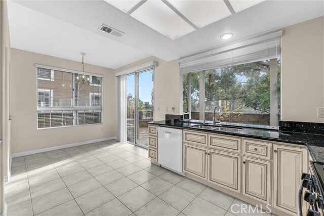 Building Photo - 81 Gauguin Cir