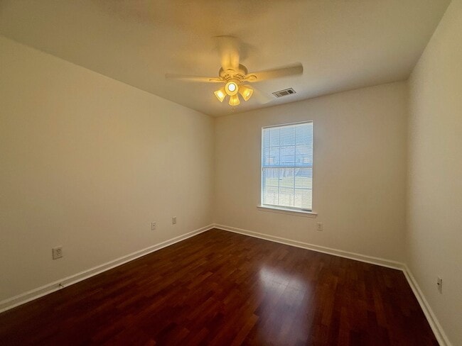 Building Photo - 13706 Apple Glen Cove