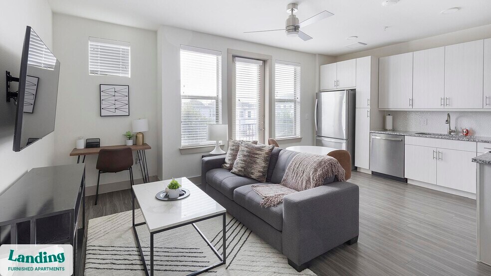 Primary Photo - 3383 Cedarplaza Ln