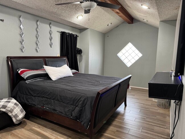 Building Photo - 605 Atlanta Dr