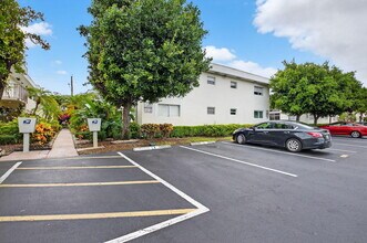 Building Photo - 14905 Wedgefield Dr