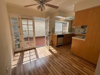 bright welcoming kitchen - 10225 Lurline Ave