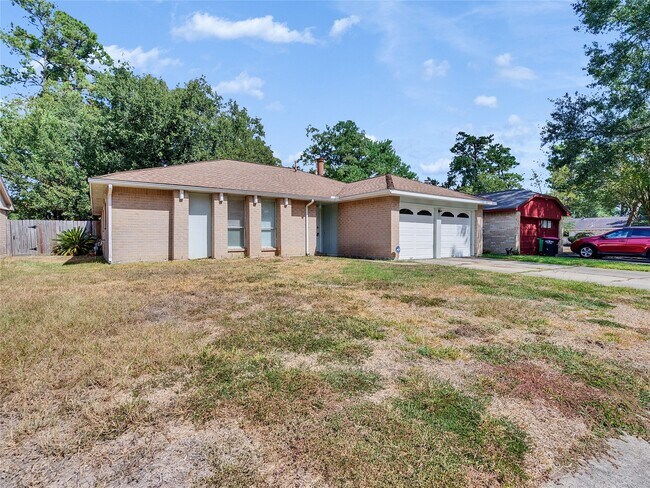 Building Photo - 24006 Spring Gum Dr
