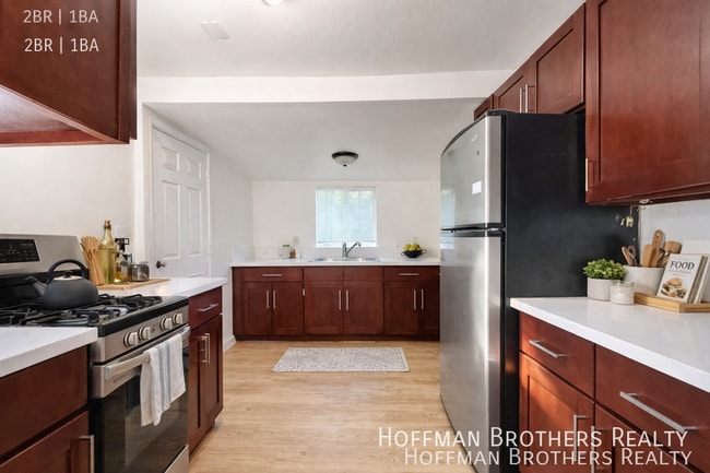 Building Photo - 2741 S Orange Dr