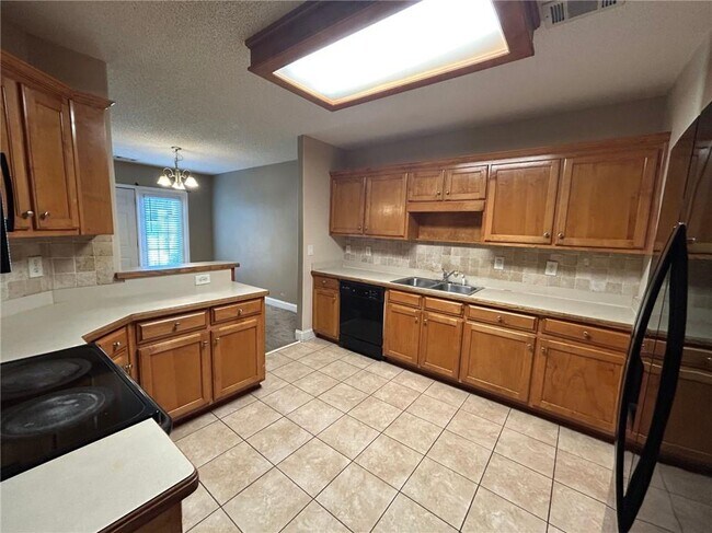 Building Photo - 3233 Glenloch Pl